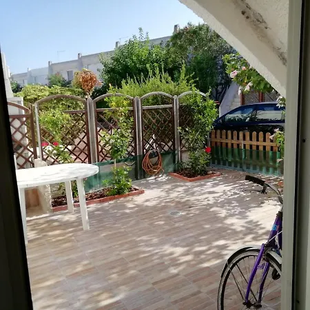 아파트 Casa Pappagallo *
